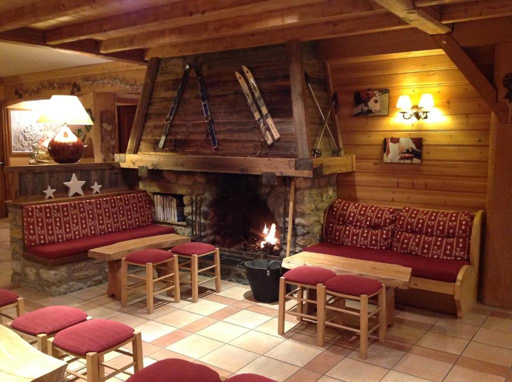 Le Caprice Des Neiges Hotel เครส์-โวล็องด์ ภายนอก รูปภาพ